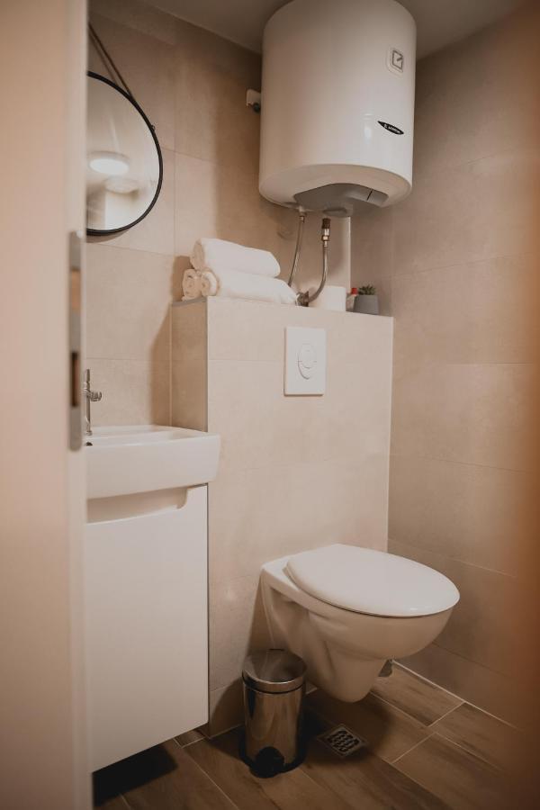 Apartman Neo โมสตาร์ ภายนอก รูปภาพ
